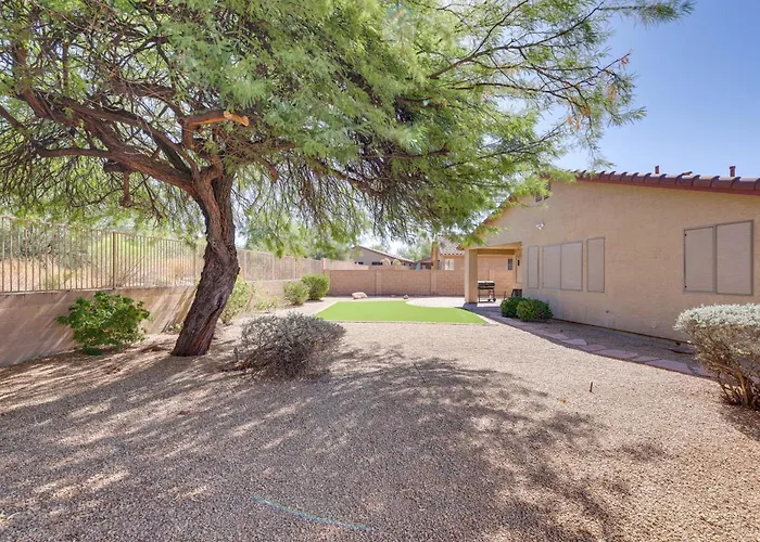 6 Mi To Pinnacle Peak Park: Bbq-ready W/ Yard