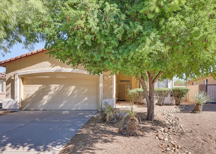 6 Mi To Pinnacle Peak Park: Bbq-ready W/ Yard Scottsdale